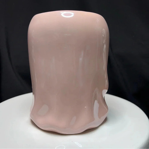 Cupcakes & Cashmere - Christian Siriano Pink & White Halloween Ghost Candles - Picture 4 of 12